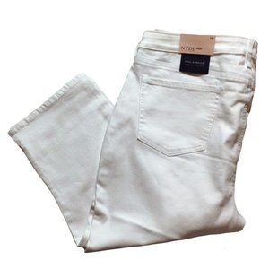 NYDJ Skinny Capri Jean. New With Tickets. Size 18.
